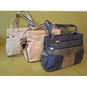 Torbica ženska z daljšo naramnico